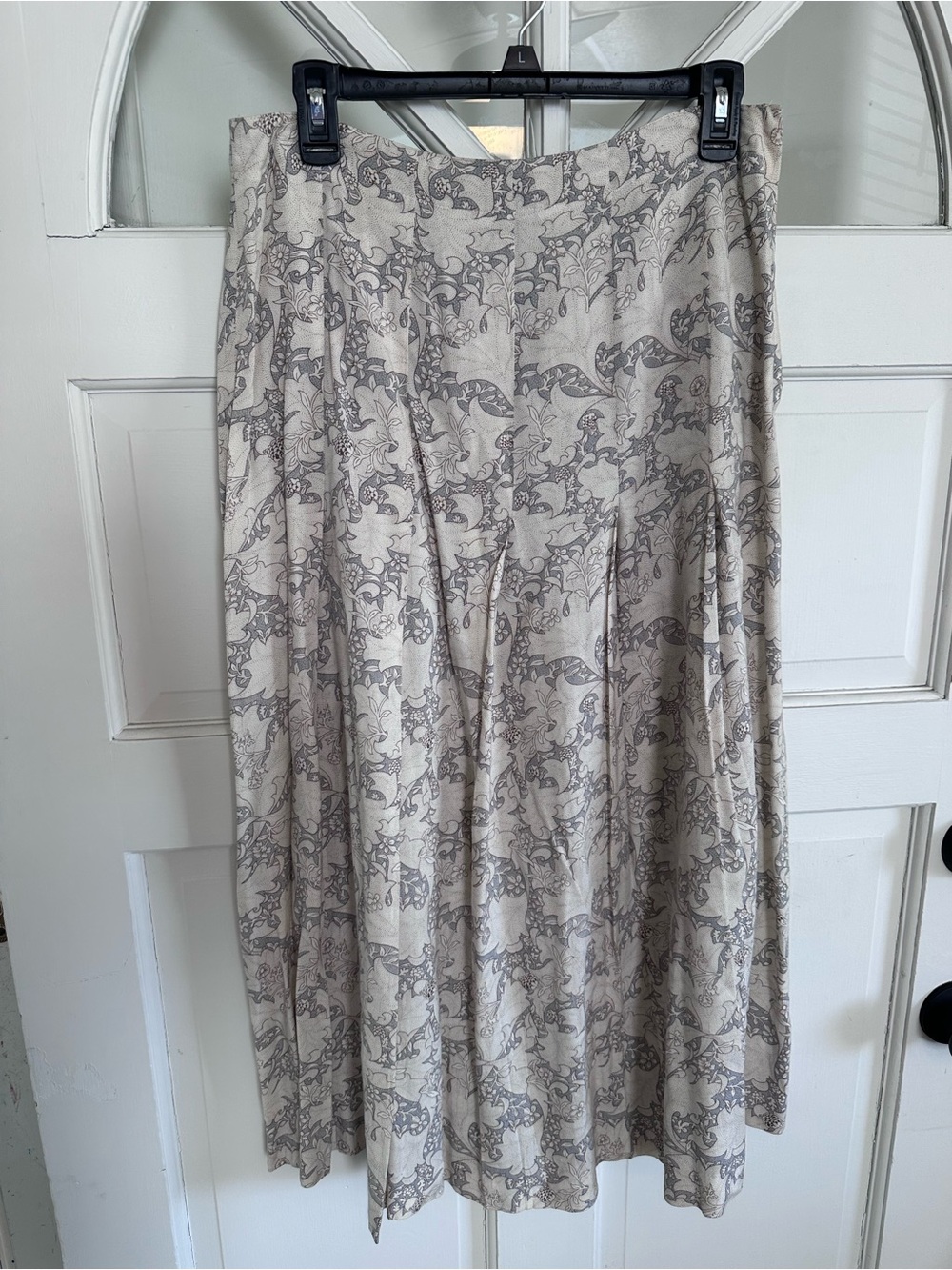 Vintage Outback Red Beige Floral Print Midi Skirt